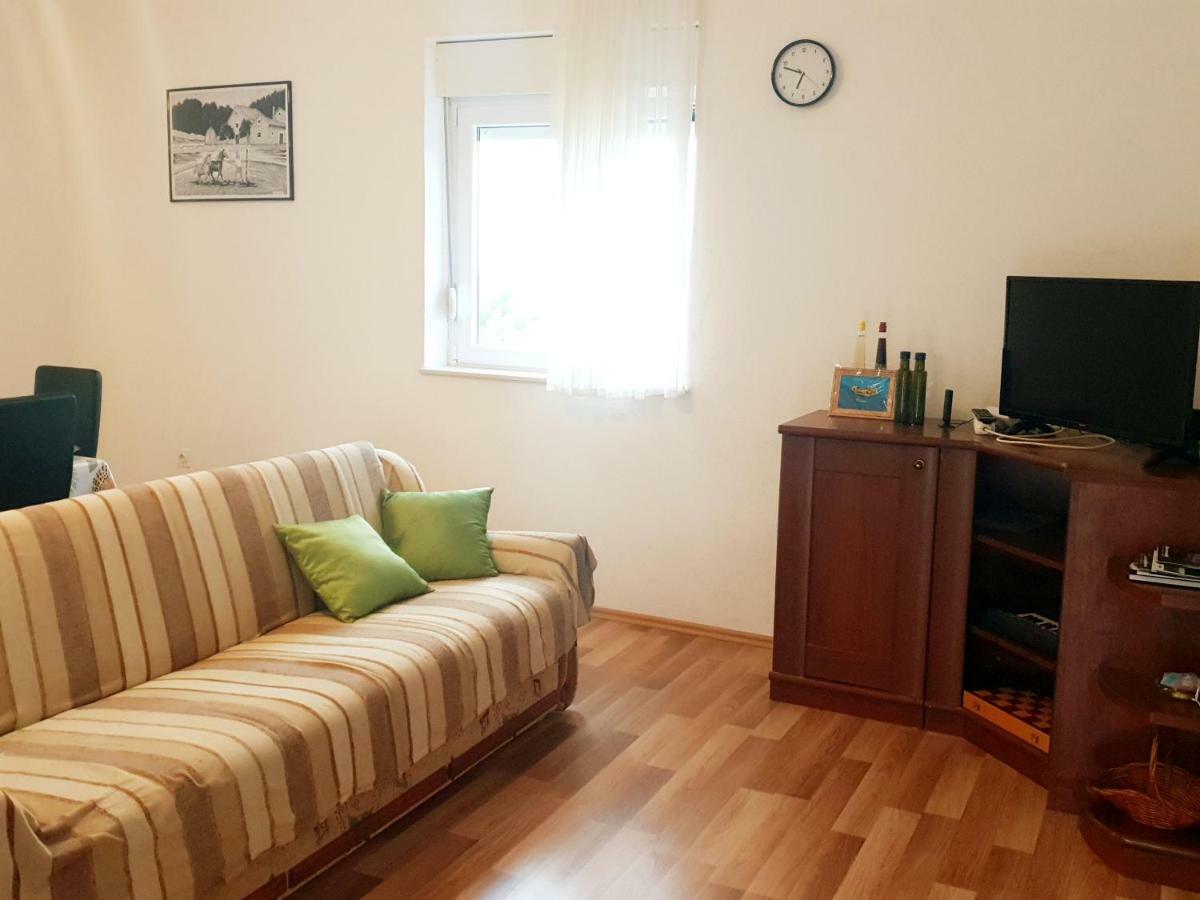 Kuca Za Odmor Mile Holiday home *