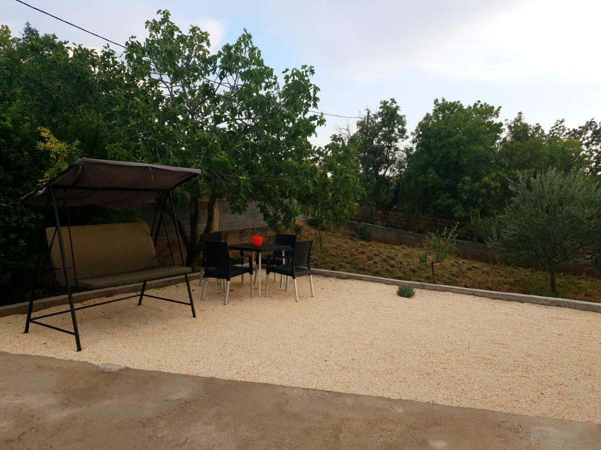 Holiday home Kuca Za Odmor Mile Drnis